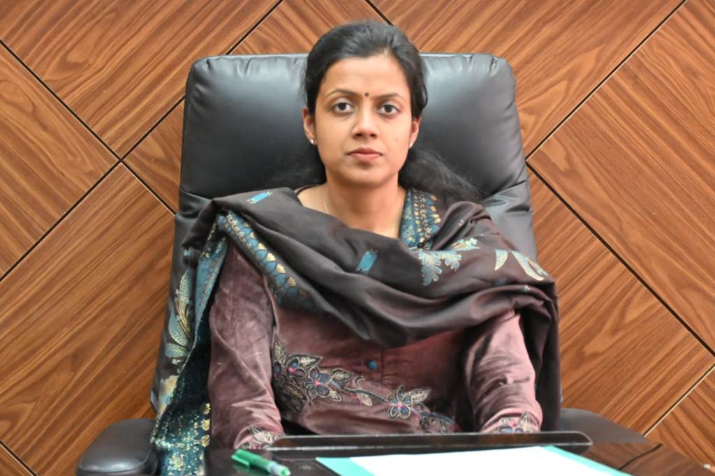 District Magistrate Ensures Comprehensive Security and Facility Arrangements for the Amarnath Yatra